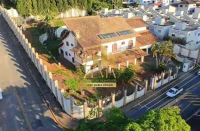 Sobrado 2400 m2, 950 m2 constr., piscina, adega, salão festas, alto padrão