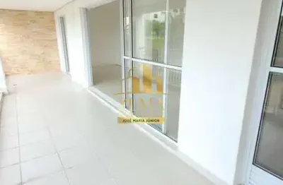 Apartamento 135 m2, 03 suites, condomínio clube, excelente localização