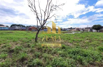 Terreno plano com 8500 m2, em 03 ruas, proximo a escolas e centro esportivo