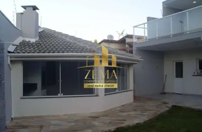 Sobrado em esquina, 04 suites, 450 m2 de construção, 3 vagas, vila oliveira