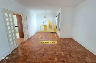 Casa térrea 270m2, esquina, comercial, 03 dorm, sala ampla, 02 vgs cobertas