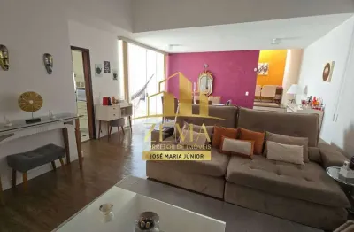 Casa térrea, alto padrão, 300 m2, em 400m2, 03 dorm (02 sts), amplo gourmet