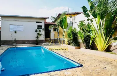 Casa térrea 245m2 em 500m2, piscina, edicula, 05 vagas, mogi moderno