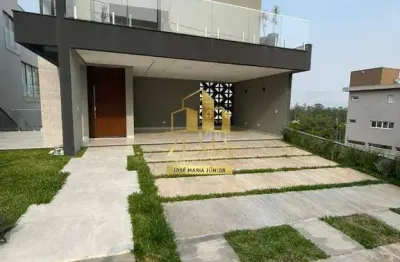 Sobrado em condomínio,03 sts (01 master),306m2 constr.,piscina,alto padrão