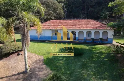 Sitio 43.000m2, casa c/ 03 sts, casa caseiro, nascente,portaria,documentado