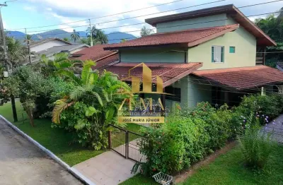 Sobrado em condominio clube. 04 dorms, 264 m2 em 448 m2. segurança 24h