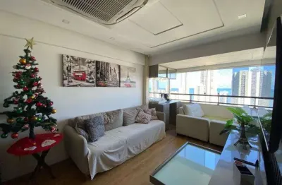 Apartamento para aluguel e venda possui 90 metros quadrados com 3 quartos