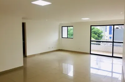 Apartamento reformado em boa viagem | 130m²  | 3 quartos + dep. | varanda | melhor localização! - pe