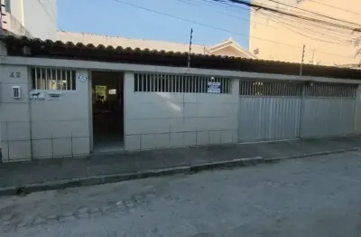 Casa com 4 quartos à venda no Prado, Recife 