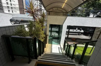 O imóvel no bairro boa viagem com 90 metros quadrados com 3 quartos sendo 1 suite e 3 banheiros poss