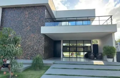 **VIVA O ALTO PADRÃO! Casa Espetacular em Condomínio Exclusivo – Seu Sonho Realizado!**