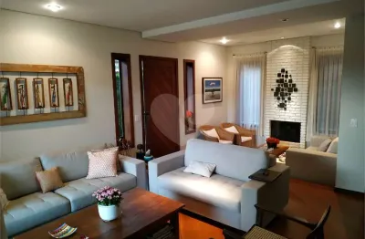 Casa com 3 quartos à venda na Rua José Netto dos Reis, 145, Interlagos, São Paulo