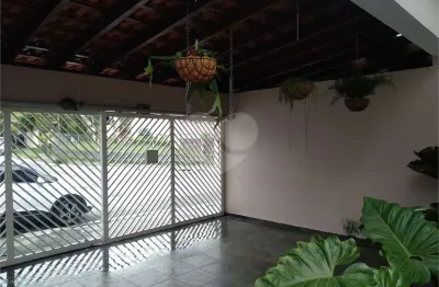 Casa com 4 quartos à venda na Rua Manuel Figueiredo Landim, 260, Jardim Campo Grande, São Paulo