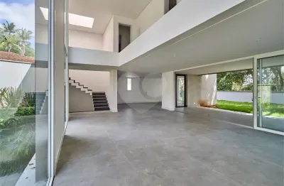 Casa em condomínio fechado com 4 quartos à venda na Rua José Gambarini, Alto da Boa Vista, São Paulo