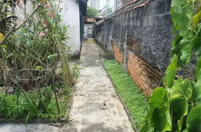 Casa comercial à venda na Rua Bragança Paulista, 297, Granja Julieta, São Paulo