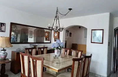 Casa com 3 quartos à venda na Rua Damásio Rodrigues Gomes, 378, Jardim Prudência, São Paulo