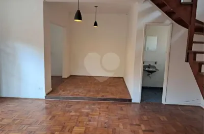 Sobrado com 3 quartos para locação em jardim petrópolis - sp