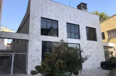 Prédio à venda na Rua Padre José de Anchieta, Alto da Boa Vista, São Paulo