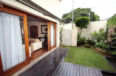 Casa com 3 quartos à venda na Rua Vicente Leporace, Campo Belo, São Paulo