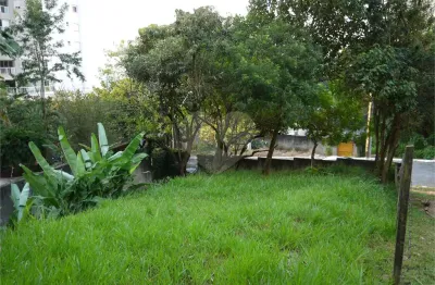 Terreno à venda no Jardim Petrópolis, São Paulo 