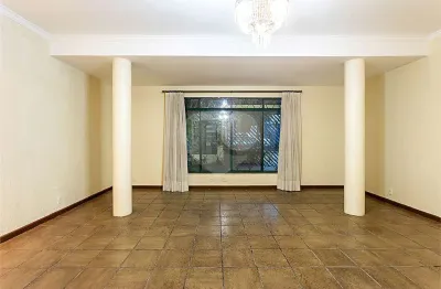Casa com 3 quartos à venda na Rua Ana Alvim, Chácara Santo Antônio, São Paulo
