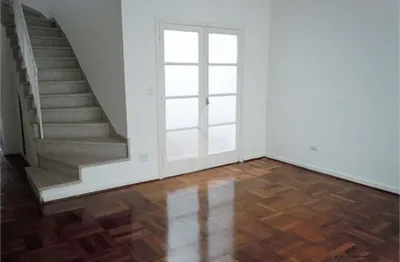 Casa com 3 quartos à venda na Rua Morais de Barros, 392, Campo Belo, São Paulo