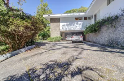 Casa em condomínio fechado com 5 quartos para alugar na Rua Visconde de Porto Seguro, 688, Chácara Flora, São Paulo