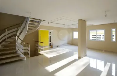 Sobrado com 4 quartos à venda em chácara monte alegre - sp