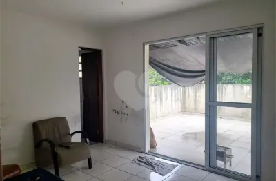 Casa com 2 quartos à venda na Avenida Sargento Geraldo Sant'Ana, Jardim Marajoara, São Paulo