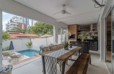 Casa com 4 quartos à venda na Rua Doutor Gentil Leite Martins, Jardim Prudência, São Paulo