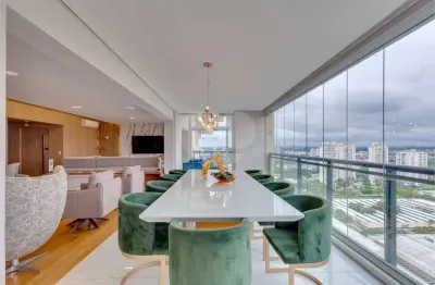 Cobertura à venda com 4 quartos, sendo 4 suítes, no condomínio Cena Golf Residence, São Paulo - SP