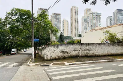 Terreno à venda no Campo Belo, São Paulo 
