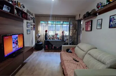 Casa com 3 quartos à venda na Adelino Alves, Chácara Santo Antônio, São Paulo