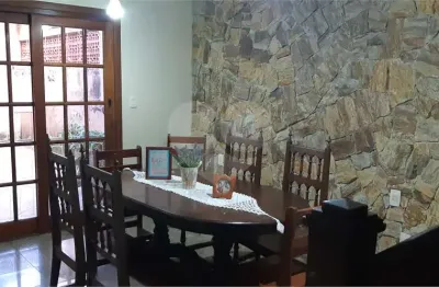 Casa com 7 quartos à venda na Rua Iepê, 147, Jardim Marajoara, São Paulo