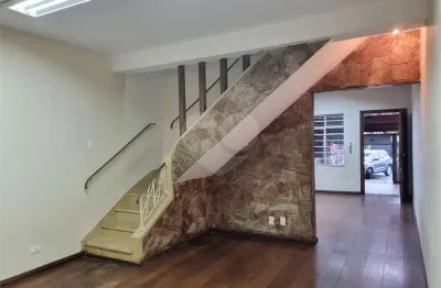 Casa com 3 quartos à venda na Avenida dos Imarés, Moema, São Paulo