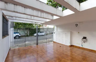 Casa com 3 quartos à venda na Visconde De Castro, Campo Belo, São Paulo