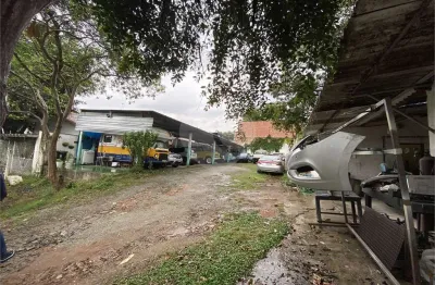 Terreno à venda na Rua Tenente-Coronel Carlos da Silva Araújo, Santo Amaro, São Paulo