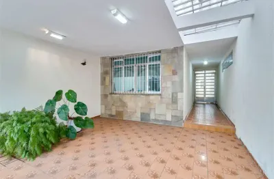 Casa com 3 quartos à venda na Rua Sobrália, 71, Campo Grande, São Paulo