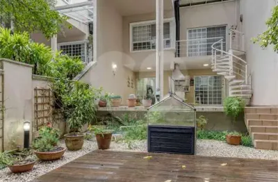 Casa em condomínio fechado com 3 quartos à venda na Rua Ossian Terceiro Teles, Chácara Flora, São Paulo