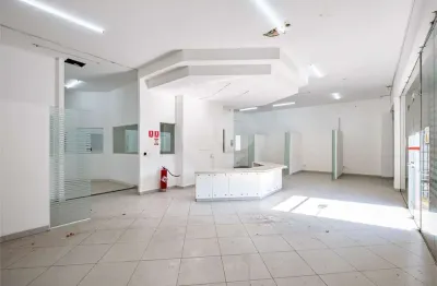 Prédio para alugar na Avenida Adolfo Pinheiro, 1838, Alto da Boa Vista, São Paulo