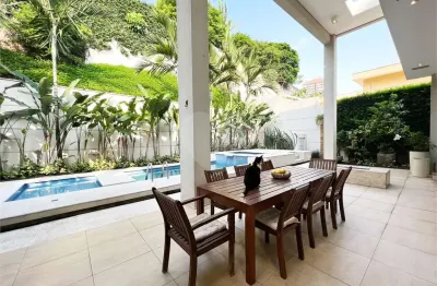 Casa com 4 quartos à venda na Rua Abegoaria, 589, Vila Madalena, São Paulo