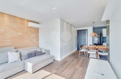 Apartamento com 2 quartos à venda na Rua São Benedito, Alto da Boa Vista, São Paulo