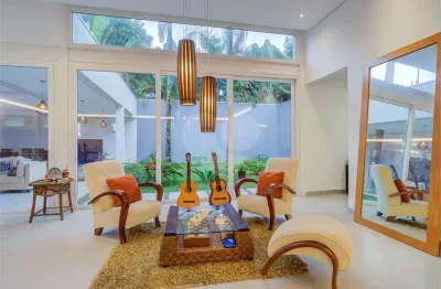 Casa térrea com 4 quartos à venda em santo amaro - sp