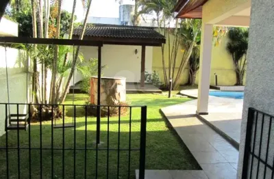 Casa com 5 quartos para alugar na Marivaldo Fernandes, Interlagos, São Paulo