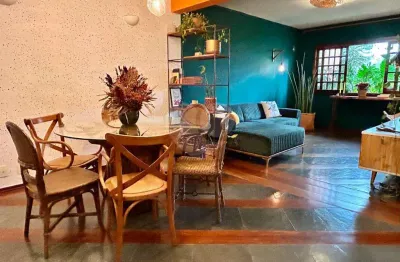 Casa com 3 quartos à venda na Rua Palestina, Vila Mascote, São Paulo