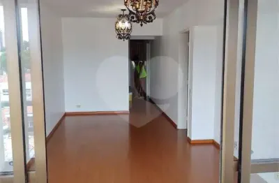 Apartamento com 3 quartos à venda na Rua André Mendes, 208, Saúde, São Paulo