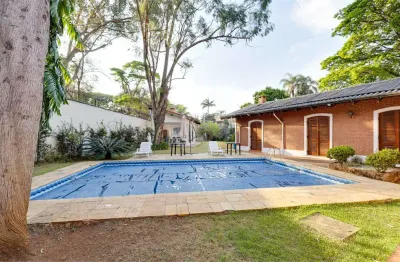 Casa com 5 quartos à venda na Praça Marechal Deodoro, Alto da Boa Vista, São Paulo