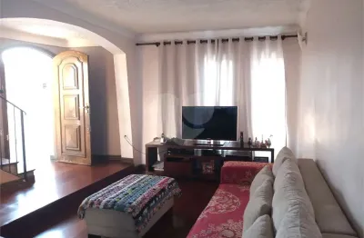 Casa com 3 quartos à venda na Rua Doutor José de Sá, Santo Amaro, São Paulo
