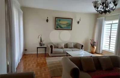 Casa com 3 quartos à venda na Rua Diogo de Quadros, Brooklin, São Paulo