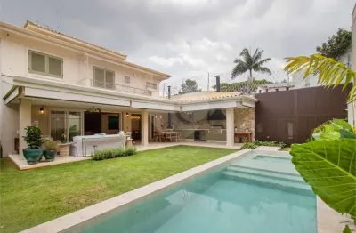 Casa com 5 quartos à venda na Rua Regina Badra, Alto da Boa Vista, São Paulo